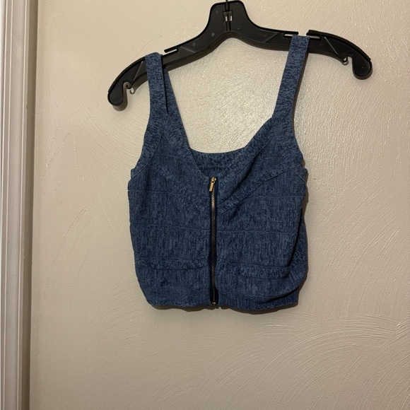 2 piece matching Bebe set - Picture 6 of 6